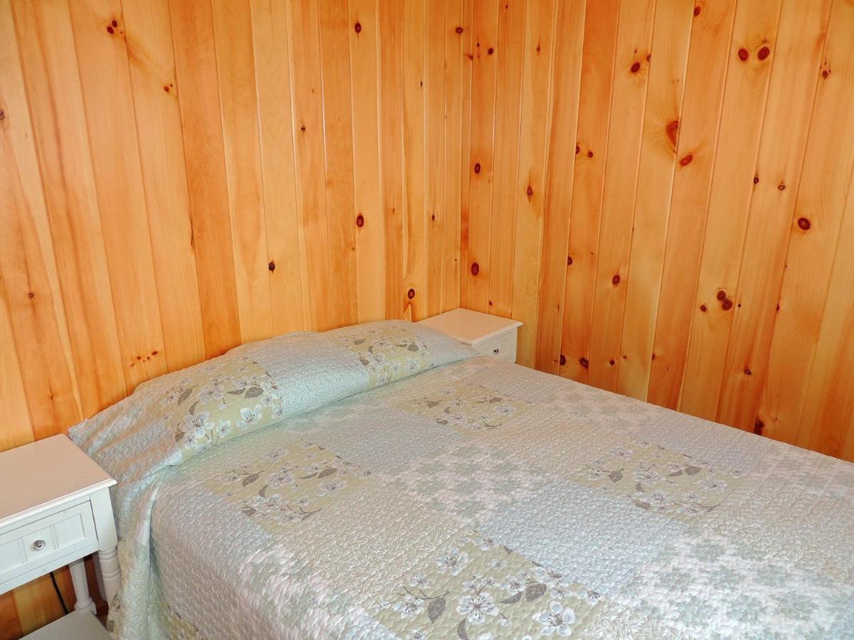 Angel Rock Waterfront Cottages Cape Vincent Экстерьер фото