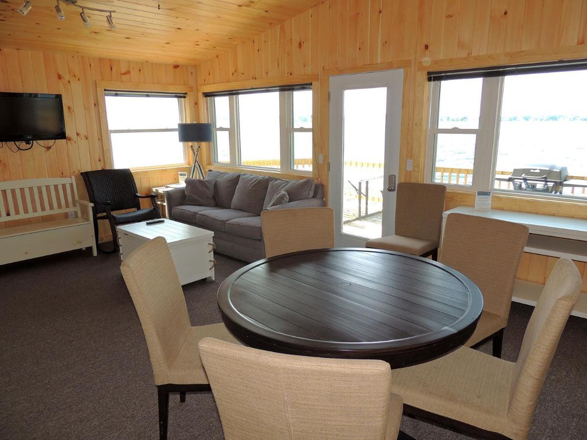 Angel Rock Waterfront Cottages Cape Vincent Экстерьер фото